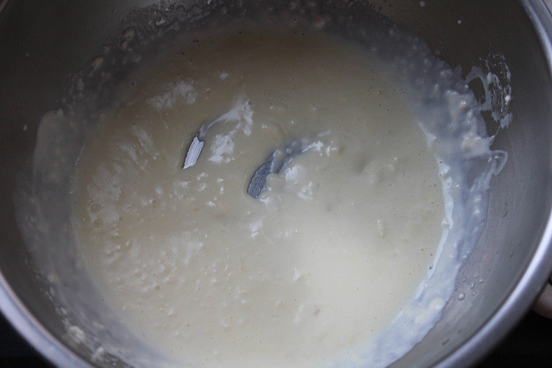 Steps for making Grape Cream Burst Bread