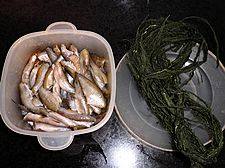 Chinese New Year Dish: Fragrant Seaweed Flavored - Seaweed and Small Fish Cooking Steps