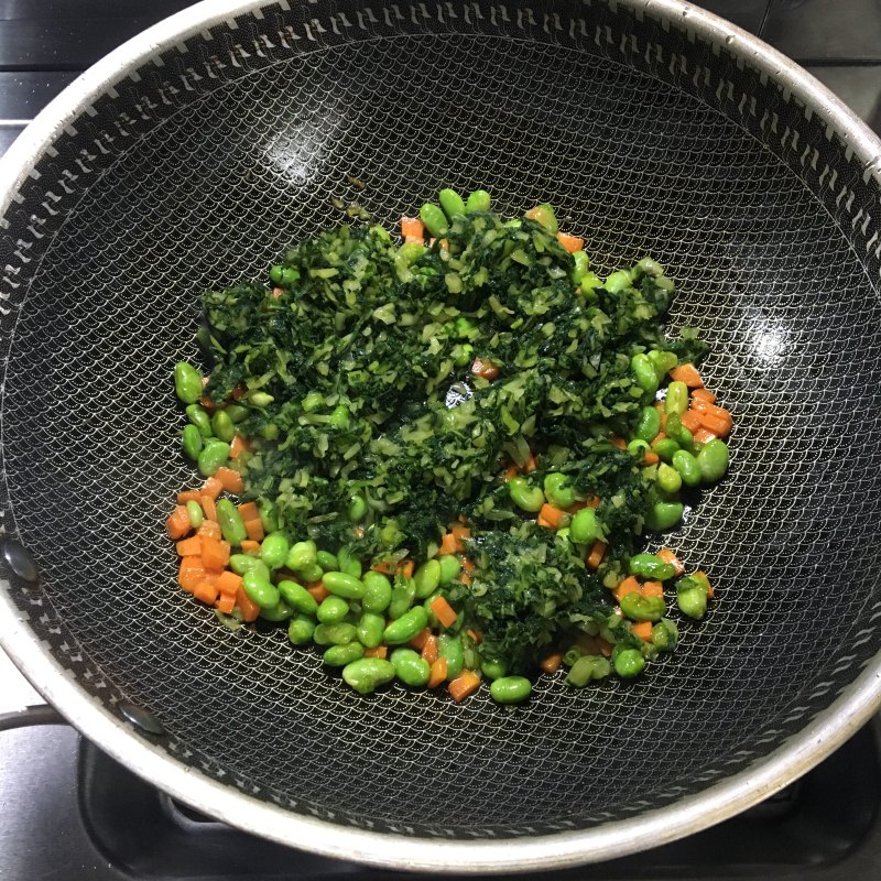 Steps for Making Carrot and Edamame Stir-Fried Pickled Vegetables