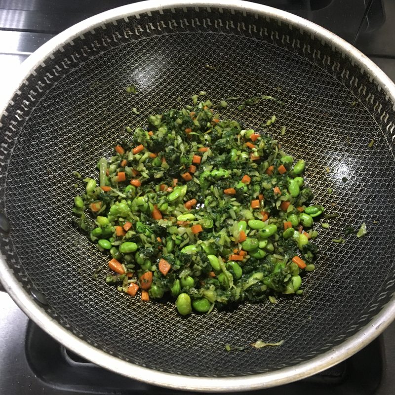 Steps for Making Carrot and Edamame Stir-Fried Pickled Vegetables