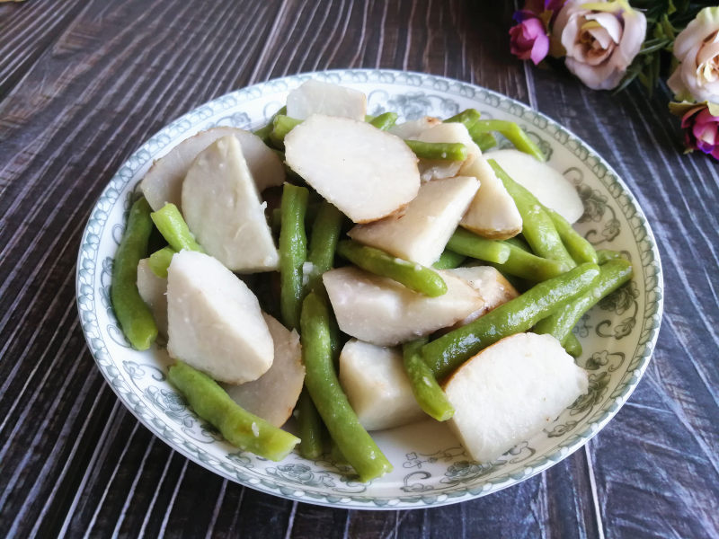 Steps for Cooking Yam and Green Bean Stir-fry