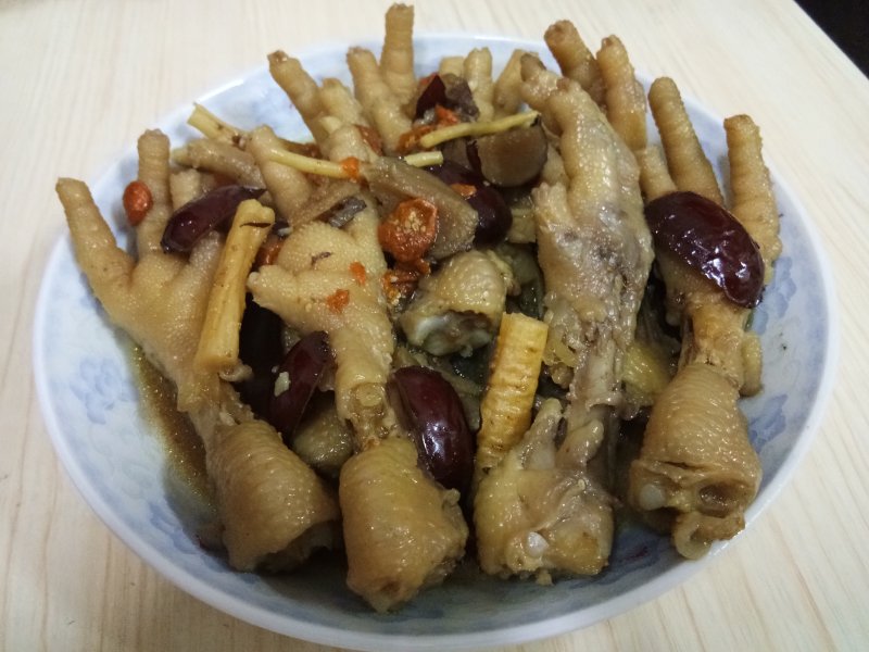 Chinese Medicinal Chicken Feet