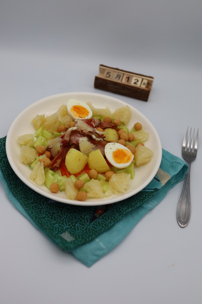 Steps for Making Potato Bacon Cucumber Salad