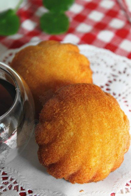 Enjoy the Afternoon Sunshine---『Almond Maple Madeleine Cake』