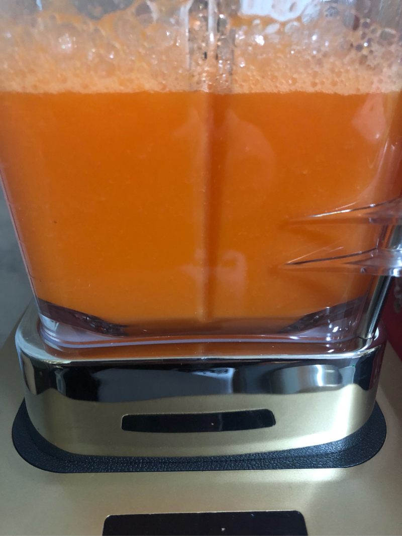 Steps for Making Carrot Apple Juice