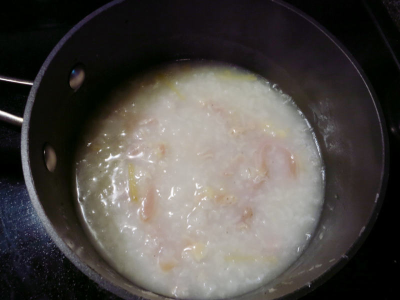 Steps for Making Sheng Gun Chicken Congee