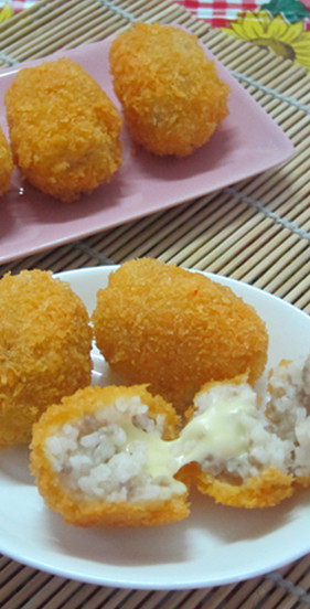 【Cheese Rice Balls】