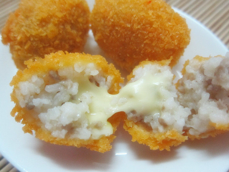 【Cheese Rice Balls】