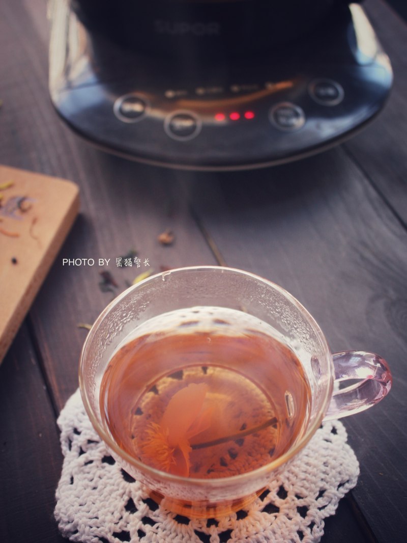 【Guangdong】Lung-Clearing and Throat-Moistening Tea