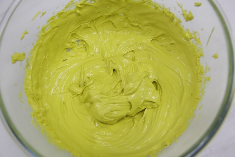 Authentic-looking Durian Mousse, Foolproof Recipe Step-by-Step