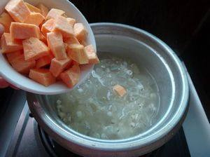 Steps to Make Sweet Potato, Coix Seed, and Tremella Sugar Water