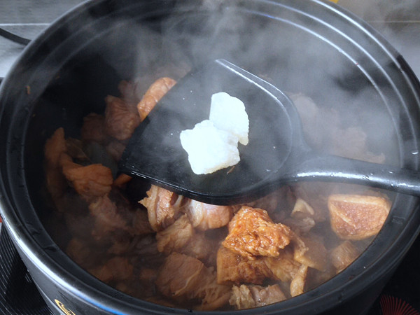 Step-by-Step Instructions for Braised Beef Noodle Soup