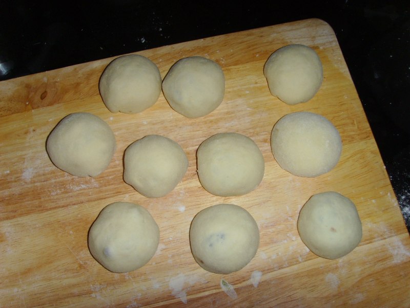 Flower Rolls ~ Three 'Moods' in One Pot - Preparation Steps