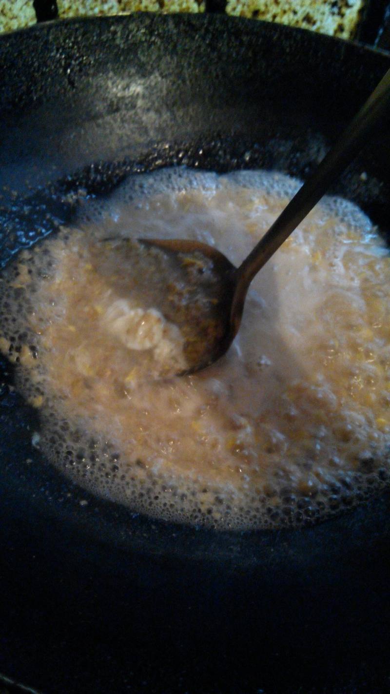 Steps for making Milk, Egg and Oatmeal Porridge