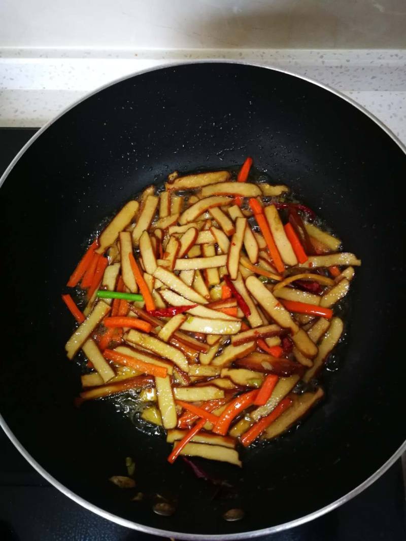 Steps for Stir-Fried Garlic Scapes with Five-Spice Tofu