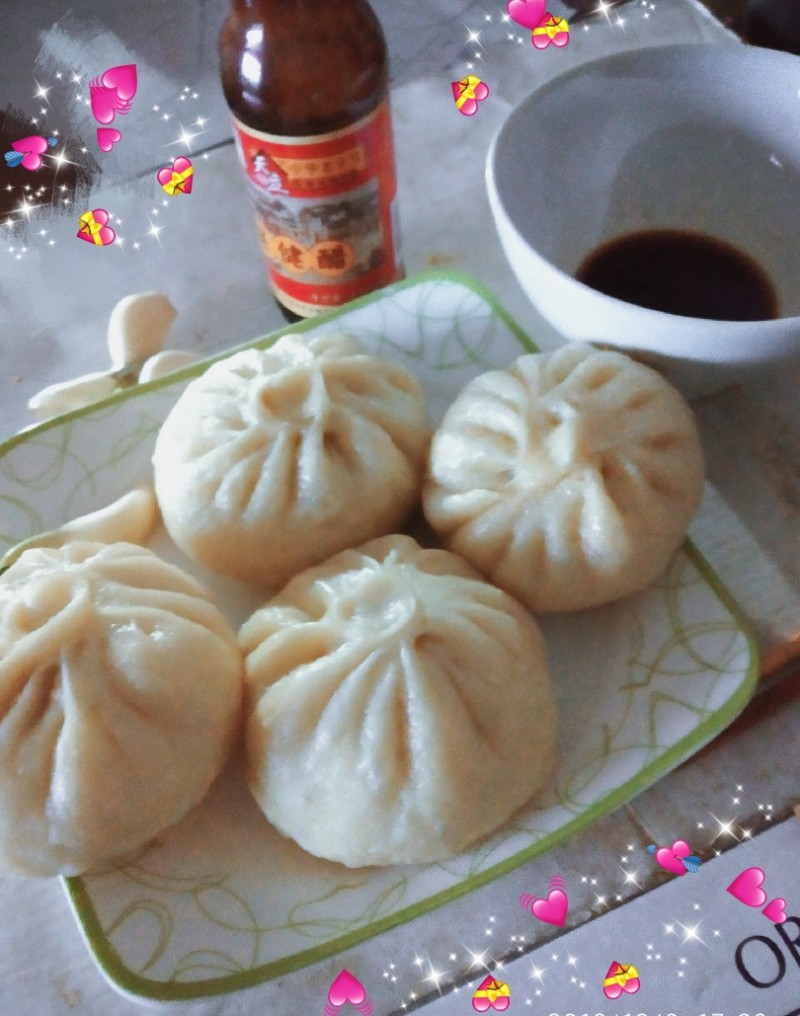 Radish and Pork Steamed Buns