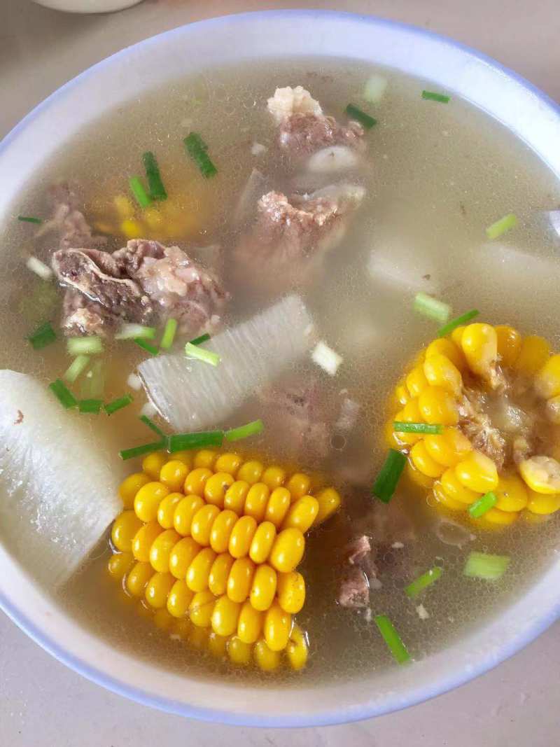 Steps for Cooking Corn and Yam Pork Rib Soup