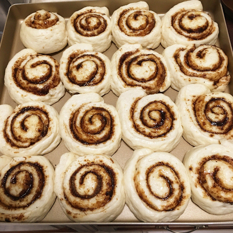 Steps for Making Cinnamon Brown Sugar Bread Rolls