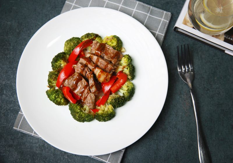 Broccoli Grilled Beef Tenderloin