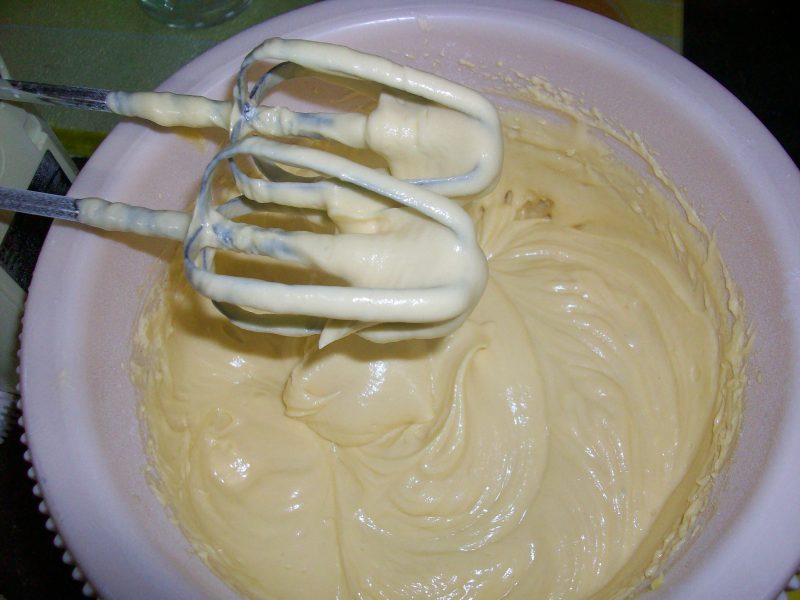 Steps for Making Love Butter Cake