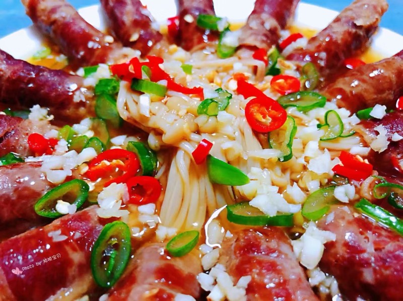 Steps for Cooking Steamed Beef with Enoki Mushrooms