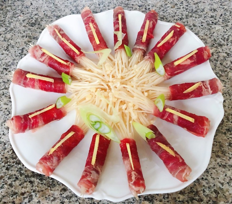 Steps for Cooking Steamed Beef with Enoki Mushrooms