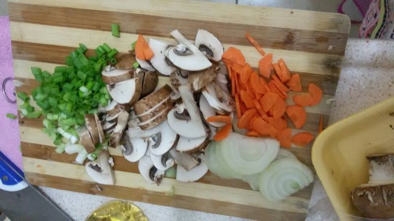 Stir-Fried Mushrooms Cooking Steps