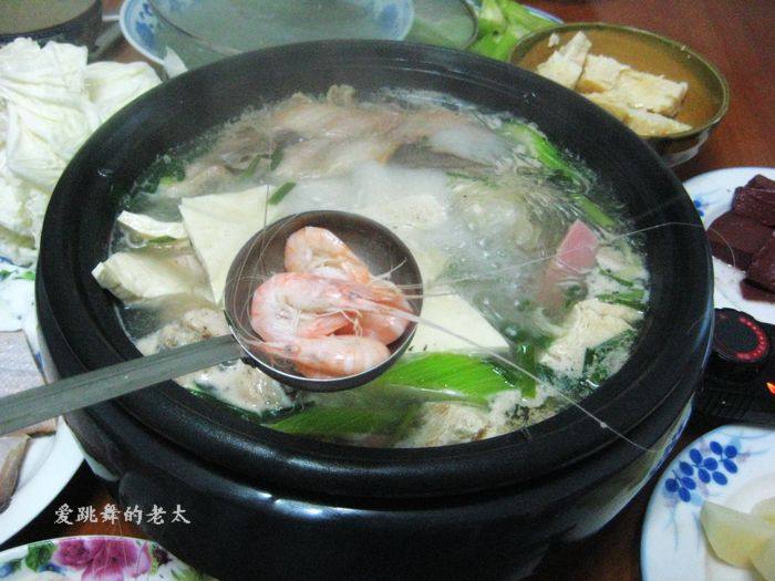 Authentic Soup Hot Pot