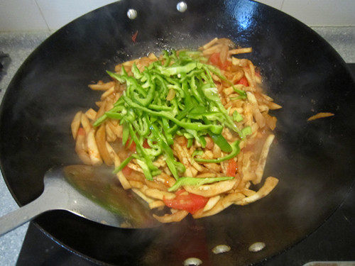 Home-style Eggplant Recipe - Sour and Spicy Eggplant Strips - Step by Step