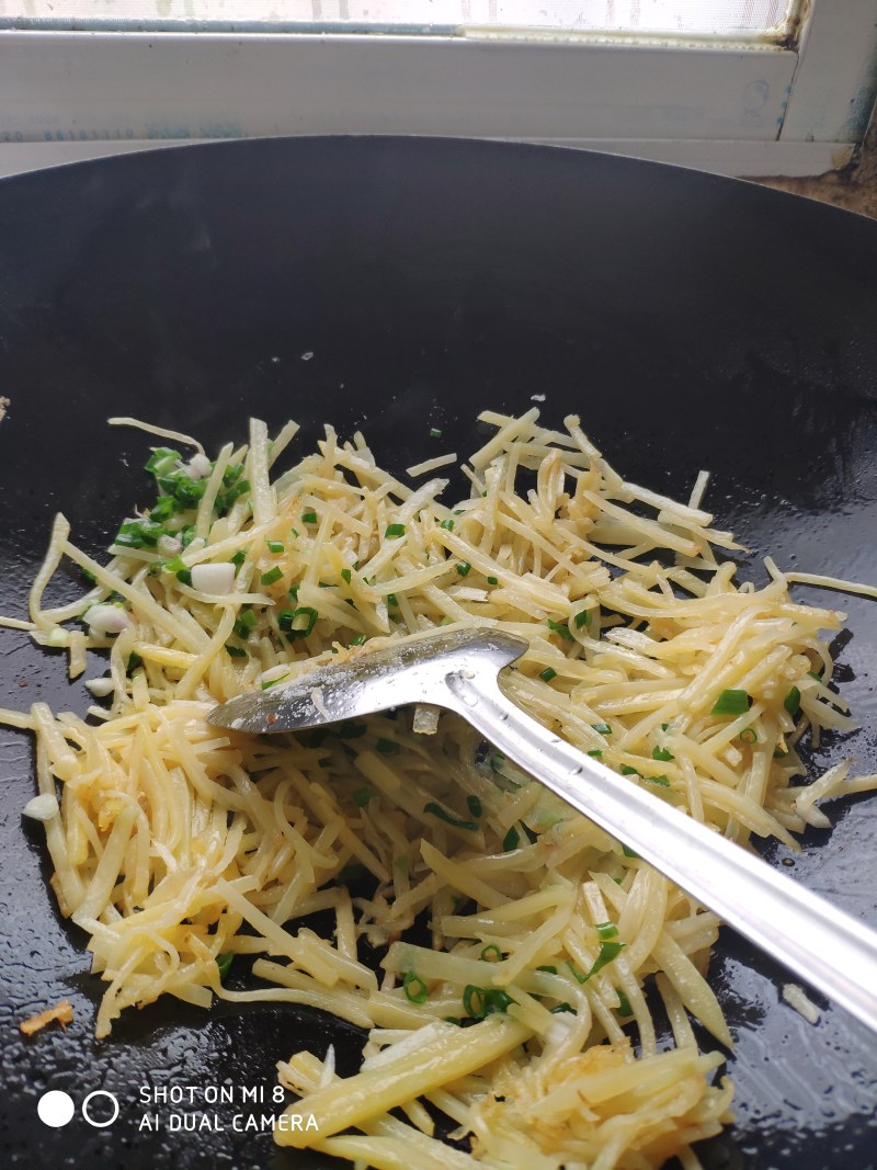 Steps for Making Shredded Potatoes