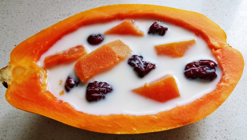 Papaya Red Date Stewed Fresh Milk