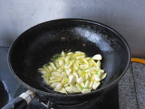 【Northeast China】Garlic Stir-Fried Small Dried Fish Cooking Steps