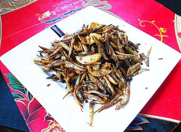 【Northeast China】Garlic Stir-Fried Small Dried Fish Cooking Steps