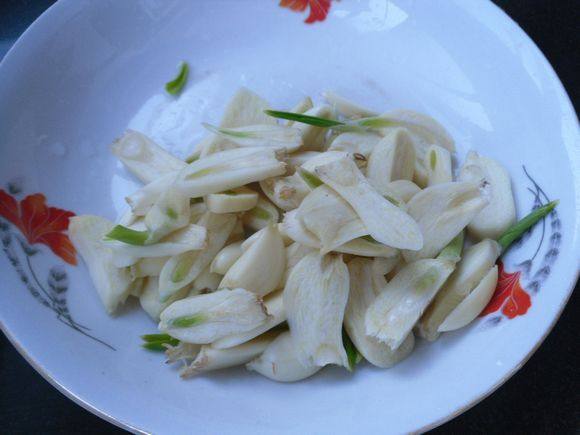 【Northeast China】Garlic Stir-Fried Small Dried Fish Cooking Steps