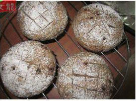 Steps to Make Black Sesame Bread