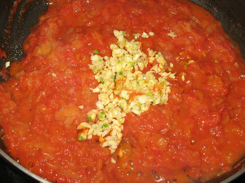 Steps to make Homemade Italian Tomato Sauce