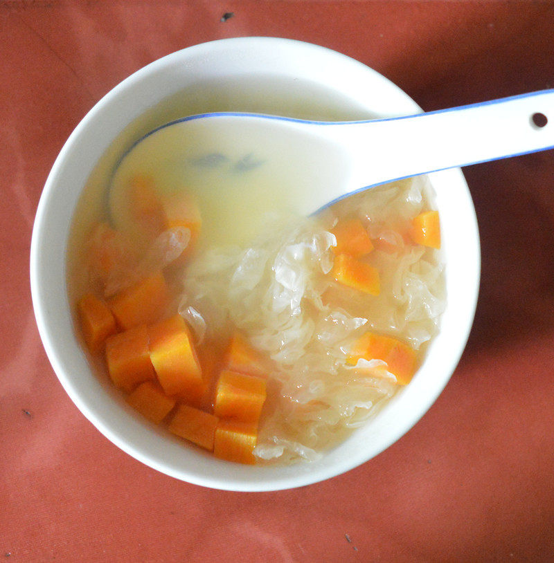 Steps for Making Sweet Potato and Tremella Soup