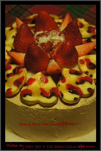 【My Baking Time】Happy New Year, Happy Year of the Dragon, Happy 2012---New Year Cake
