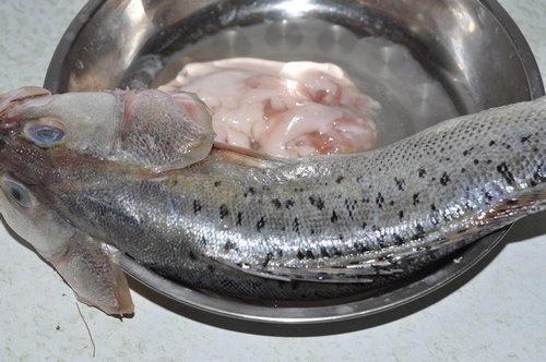 Steps for Cooking Four-Flavor Fish