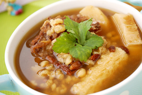 Chinese Yam, Adenophora, Coix Seed, and Beef Bone Soup