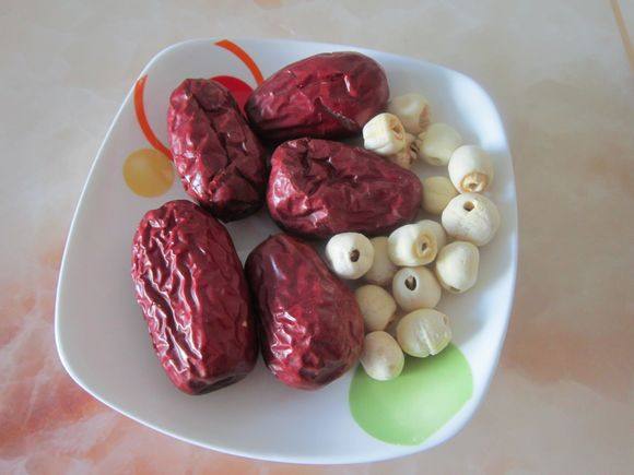 Steps to Make Sweet Potato and Lotus Seed Congee