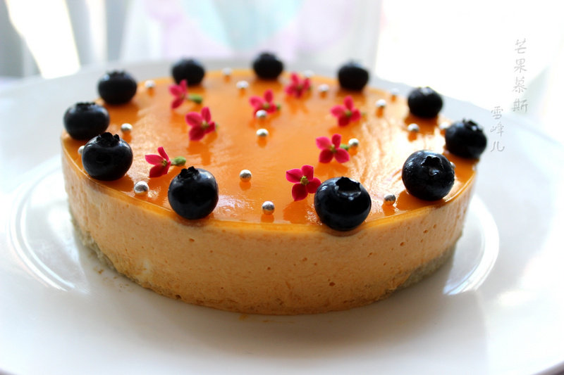 Fresh Mango Mousse Cake