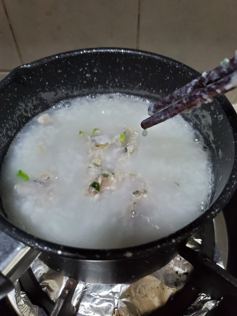 Steps for Making Fish Cake Congee