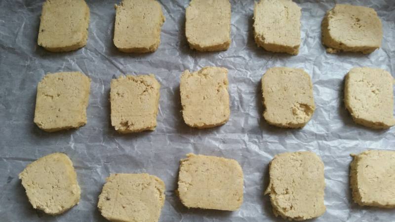 Steps for Making Banana Soft Biscuits