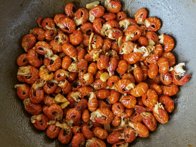 Steps for cooking Spicy Turkey Garlic Lobster Tail