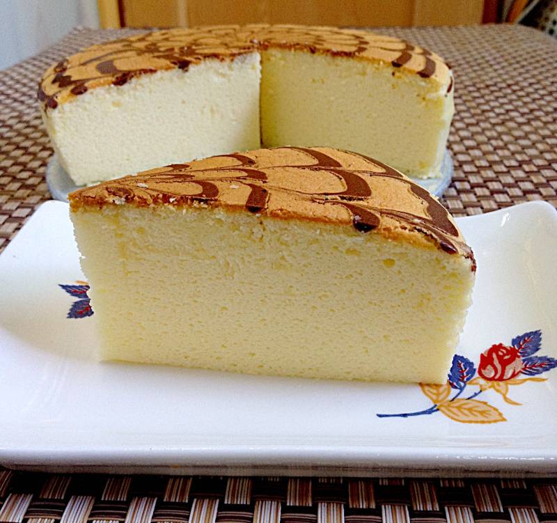 Lavender Light Cheesecake