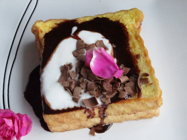 Steps for making Chocolate French Toast