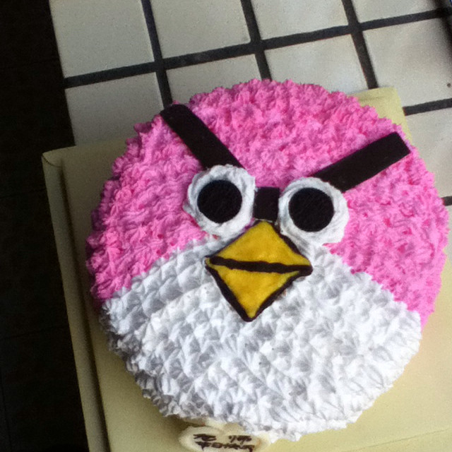 Angry Birds Cake