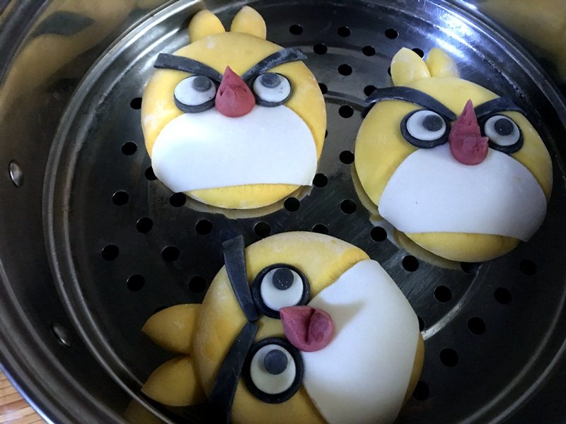 Angry Birds Steamed Buns Step-by-Step