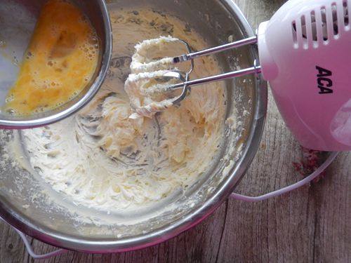 Steps for making Kiwi Cookies